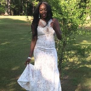 Meet your Posher, Myeshia